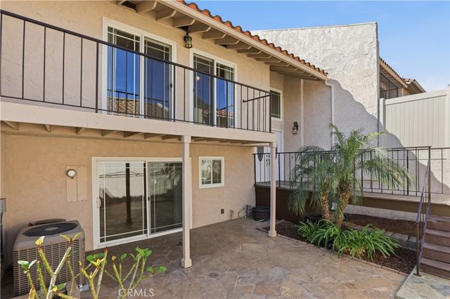 2260 El Capitan, Riverside, CA 92506