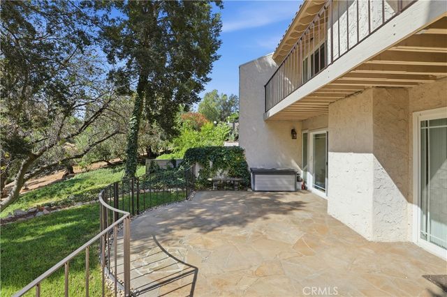 2260 El Capitan, Riverside, CA 92506