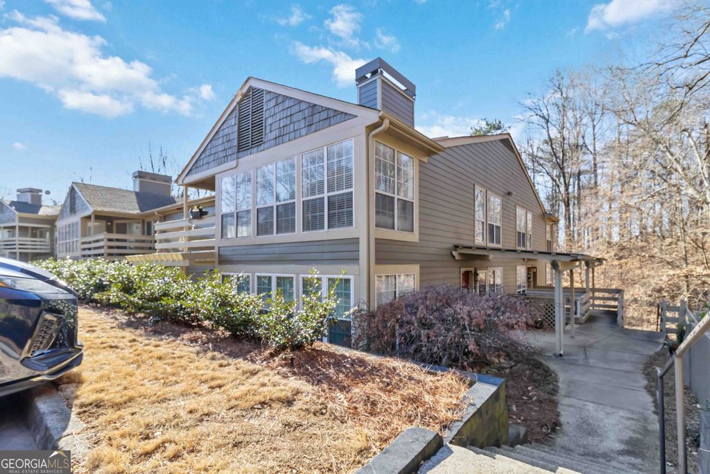 2006 Riverview Drive SE, Marietta, GA 30067