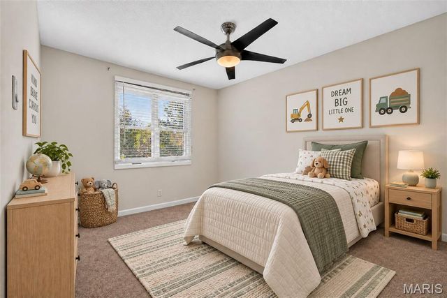 1729 Canary Cove, Brentwood, MO 63144