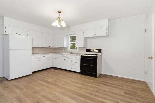 512 Johnson Street, West Plains, MO 65775