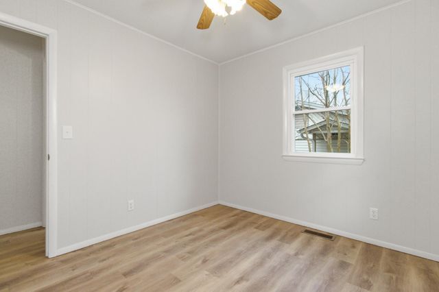 512 Johnson Street, West Plains, MO 65775