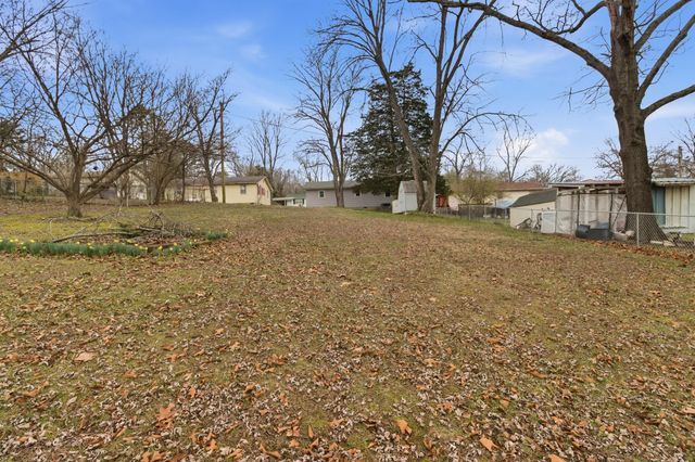 512 Johnson Street, West Plains, MO 65775