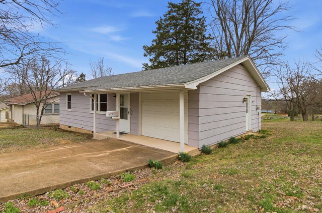 512 Johnson Street, West Plains, MO 65775