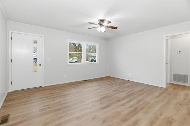 512 Johnson Street, West Plains, MO 65775