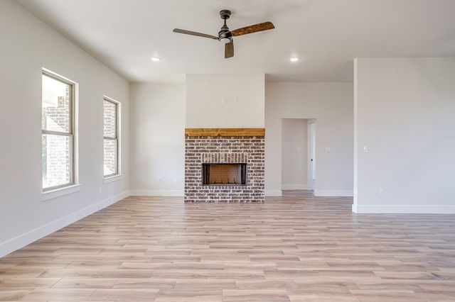 217 Kilkenny Road, Poolville, TX 76487
