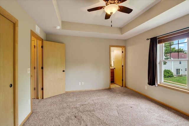 6909 Country Lane, Madison, WI 53719