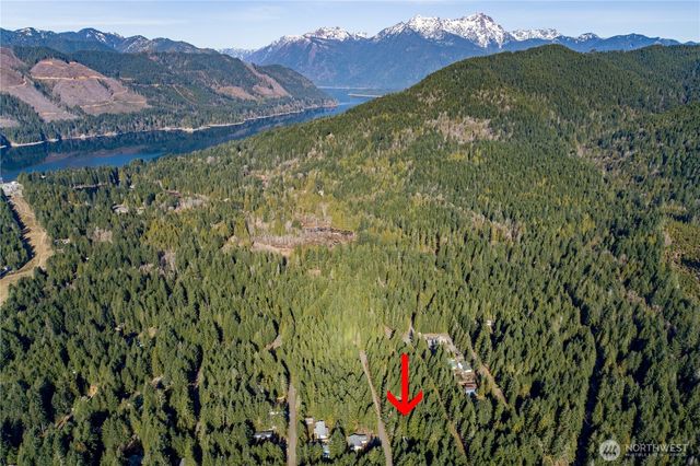 81 N Duckabush Drive E, Hoodsport, WA 98548