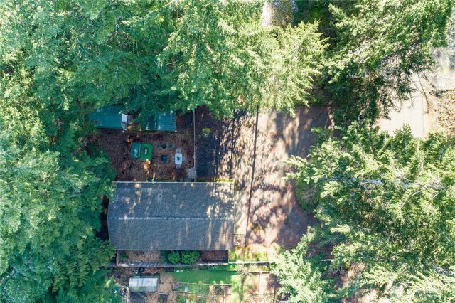 81 N Duckabush Drive E, Hoodsport, WA 98548