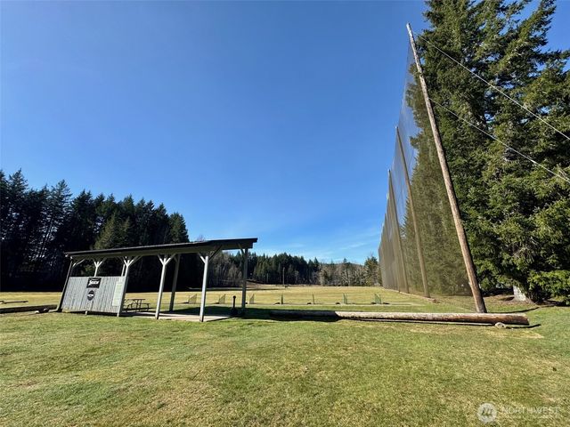 81 N Duckabush Drive E, Hoodsport, WA 98548