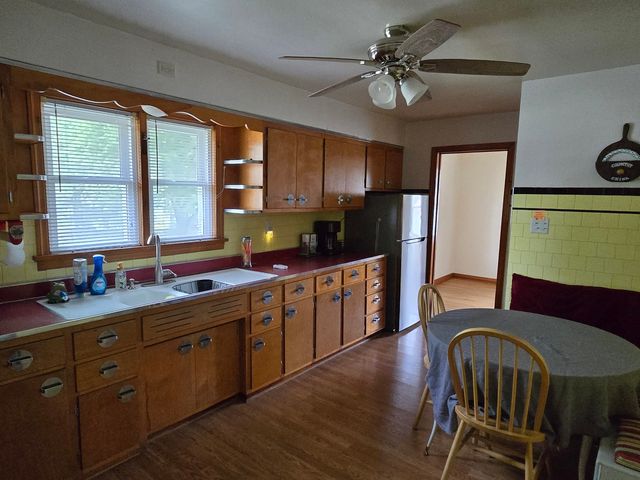 14558 Turner Avenue, Midlothian, IL 60445