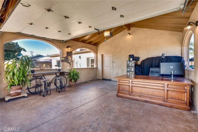 5162 Edinger, Huntington Beach, CA 92649