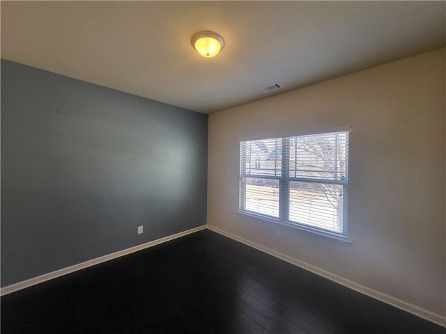 5735 Riverside Bay Drive, Sugar Hill, GA 30518