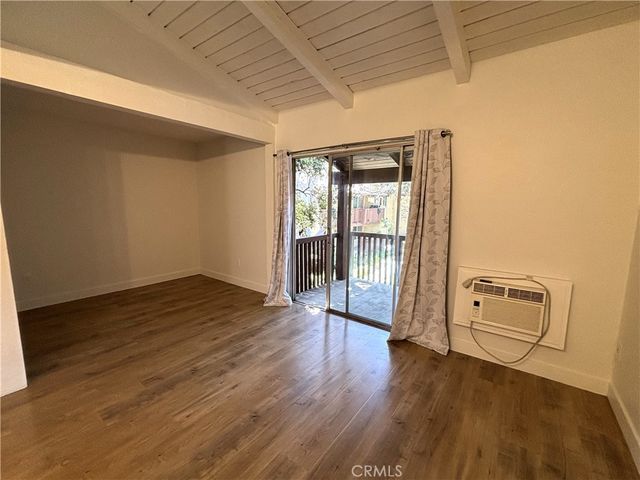 1030 W MacArthur Boulevard 38, Santa Ana, CA 92707