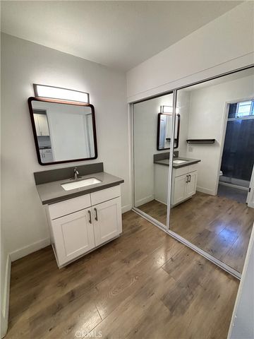 1030 W MacArthur Boulevard 38, Santa Ana, CA 92707