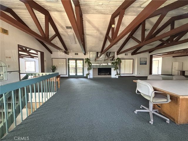 1030 W MacArthur Boulevard 38, Santa Ana, CA 92707