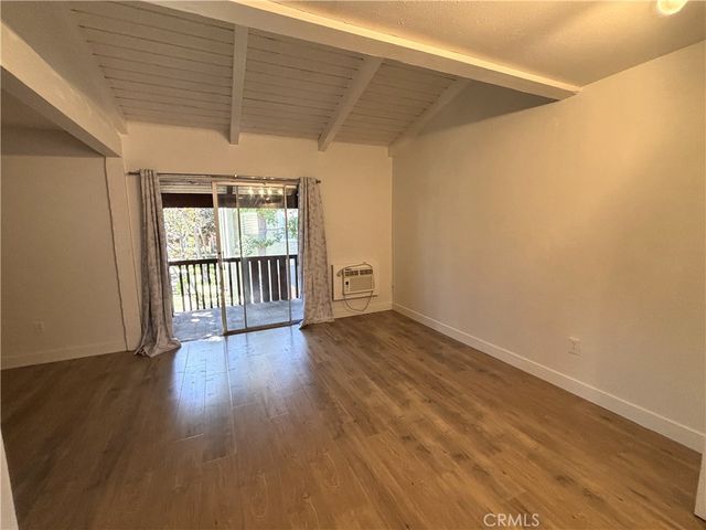 1030 W MacArthur Boulevard 38, Santa Ana, CA 92707