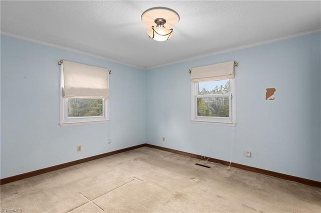 3575 N Nc Highway 801, Mocksville, NC 27028