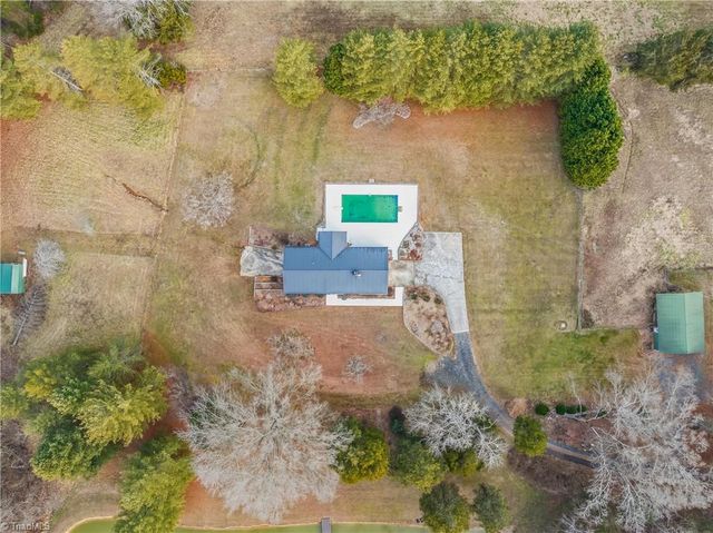 3575 N Nc Highway 801, Mocksville, NC 27028