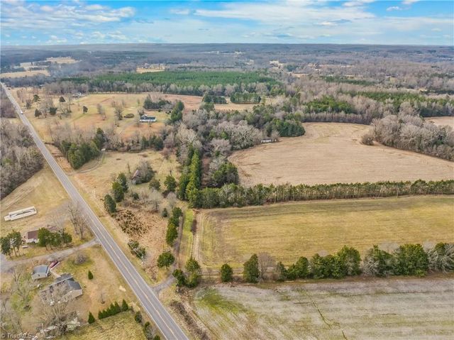 3575 N Nc Highway 801, Mocksville, NC 27028