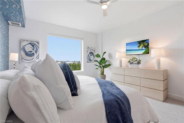 4142 Bay Beach LN 405, Fort Myers Beach, FL 33931