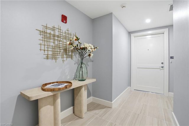 4142 Bay Beach LN 405, Fort Myers Beach, FL 33931