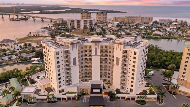 4142 Bay Beach LN 405, Fort Myers Beach, FL 33931