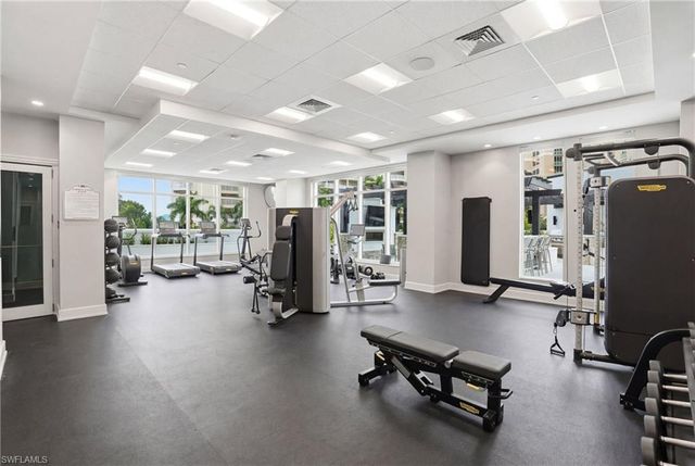 4142 Bay Beach LN 405, Fort Myers Beach, FL 33931