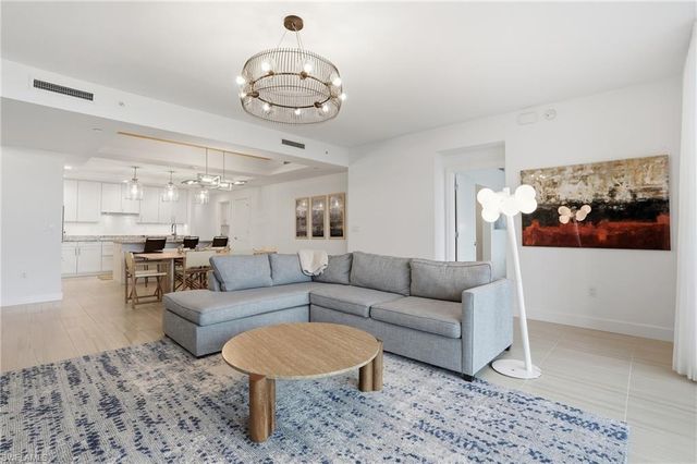 4142 Bay Beach LN 405, Fort Myers Beach, FL 33931