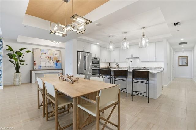 4142 Bay Beach LN 405, Fort Myers Beach, FL 33931