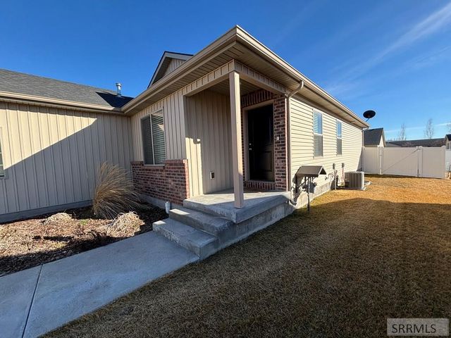 4942 Remember Drive, Ammon, ID 83406
