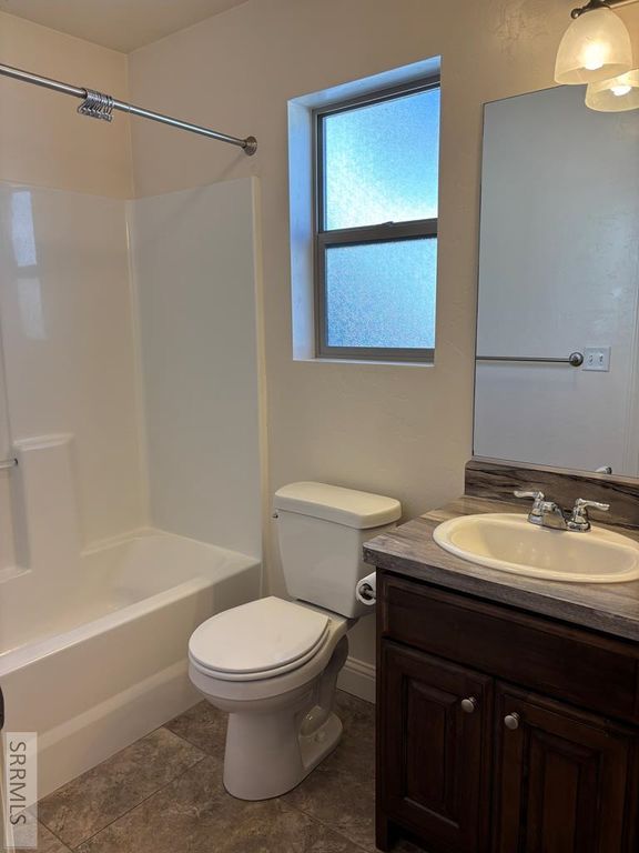 Image 16 of property listing at 4942 Remember Drive, Ammon, ID 83406