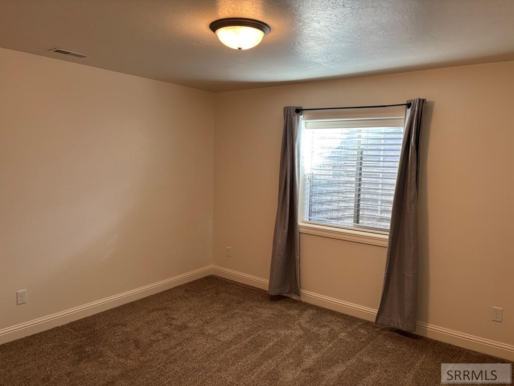 Image 19 of property listing at 4942 Remember Drive, Ammon, ID 83406