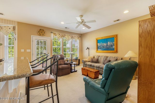 46 Minuteman Circle, Allentown, NJ 08501