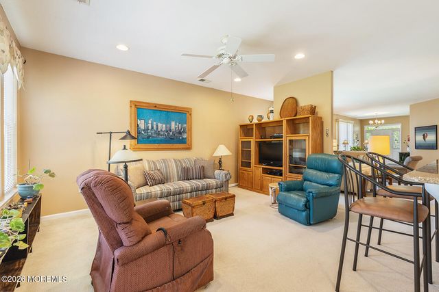 46 Minuteman Circle, Allentown, NJ 08501