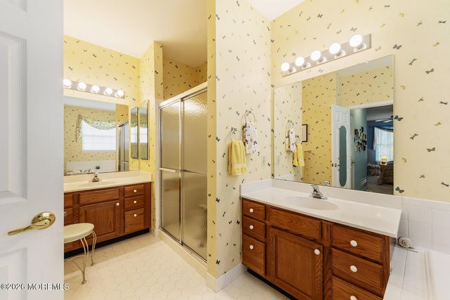 46 Minuteman Circle, Allentown, NJ 08501