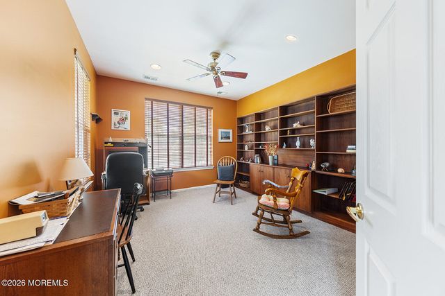 46 Minuteman Circle, Allentown, NJ 08501