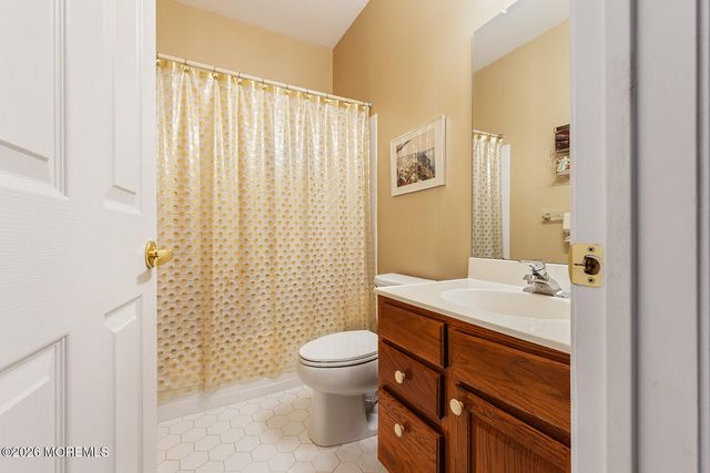 46 Minuteman Circle, Allentown, NJ 08501