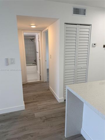 8710 N Sherman Cir 506, Miramar, FL 33025