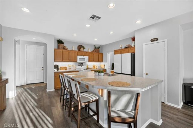 1281 Sunburst Drive, Beaumont, CA 92223
