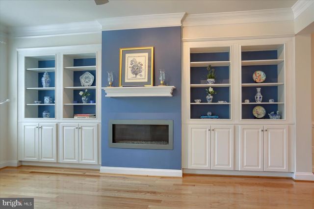 6910 SUMMIT CIR, Towson, MD 21239