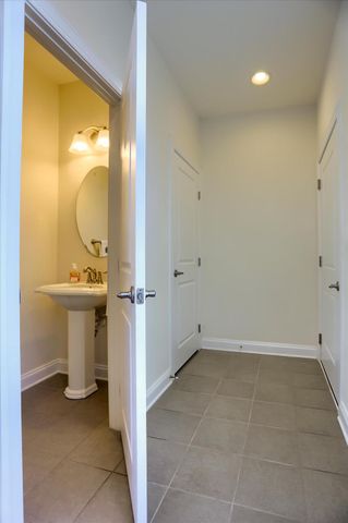 6910 SUMMIT CIR, Towson, MD 21239
