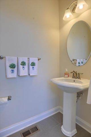 6910 SUMMIT CIR, Towson, MD 21239