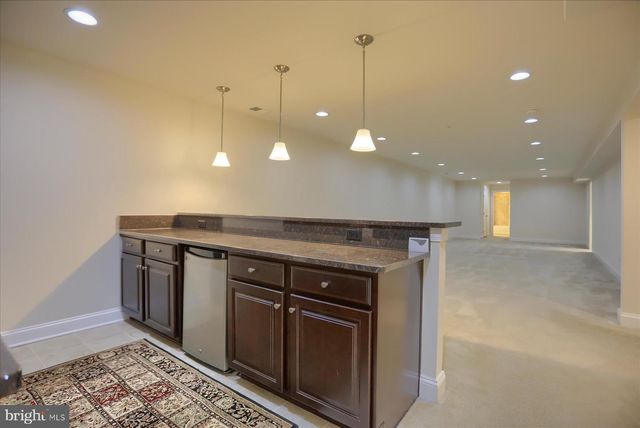 6910 SUMMIT CIR, Towson, MD 21239