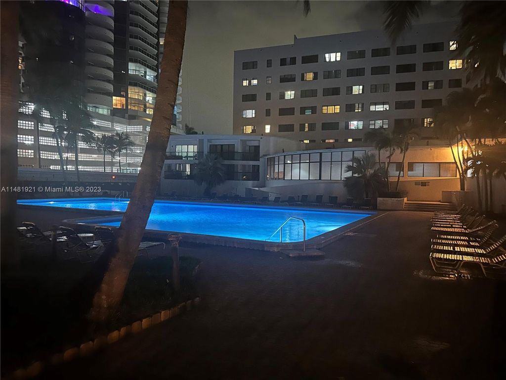 6345 Collins Ave 416, Miami Beach, FL 33141