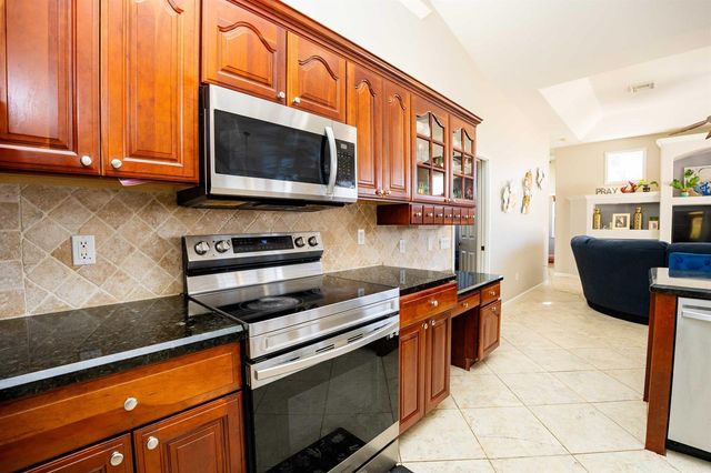 1999 SW Gourmet Street SW, Port St. Lucie, FL 34953