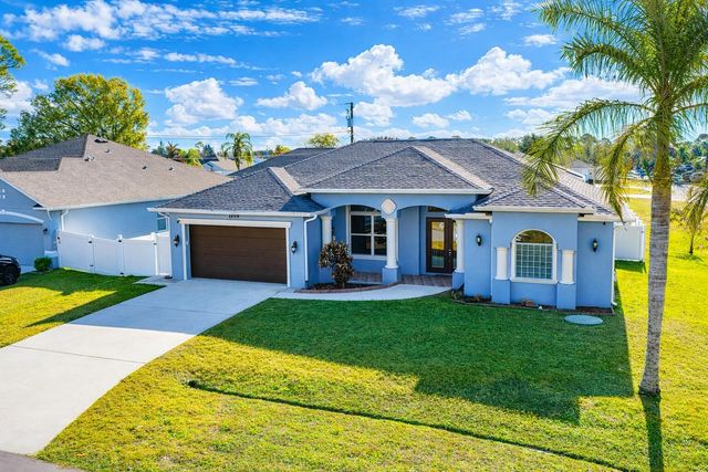 1999 SW Gourmet Street SW, Port St. Lucie, FL 34953