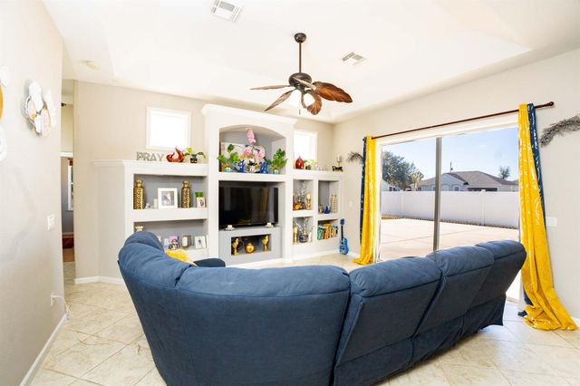 1999 SW Gourmet Street SW, Port St. Lucie, FL 34953