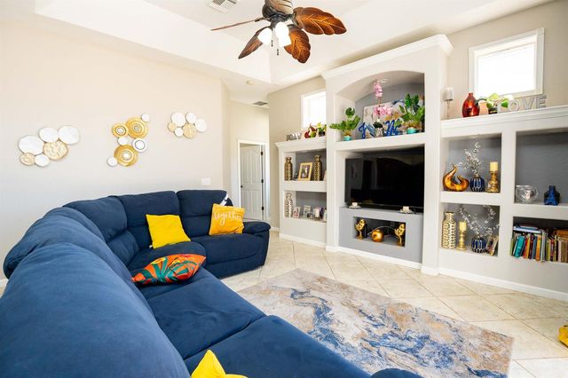 1999 SW Gourmet Street SW, Port St. Lucie, FL 34953