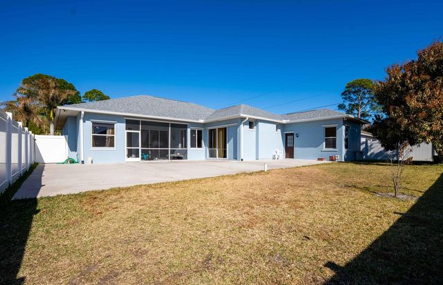 1999 SW Gourmet Street SW, Port St. Lucie, FL 34953